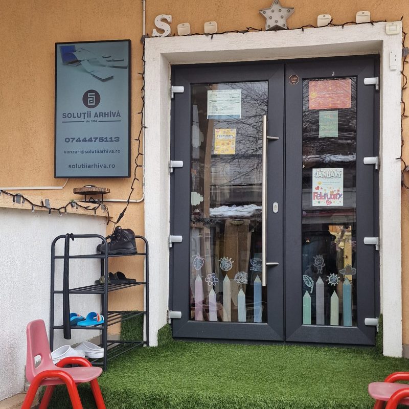 Reteaua Digitala DOOH Indoor - Gradinita Sunny Ville Reteaua Digitala DOOH Indoor - Gradinita Sunny Ville