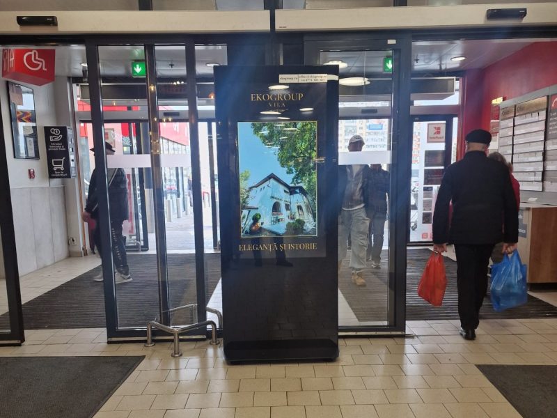 Ciprian Petrescu aduce Rețeaua DOOH EkoGroup în sprijinul Brașovului